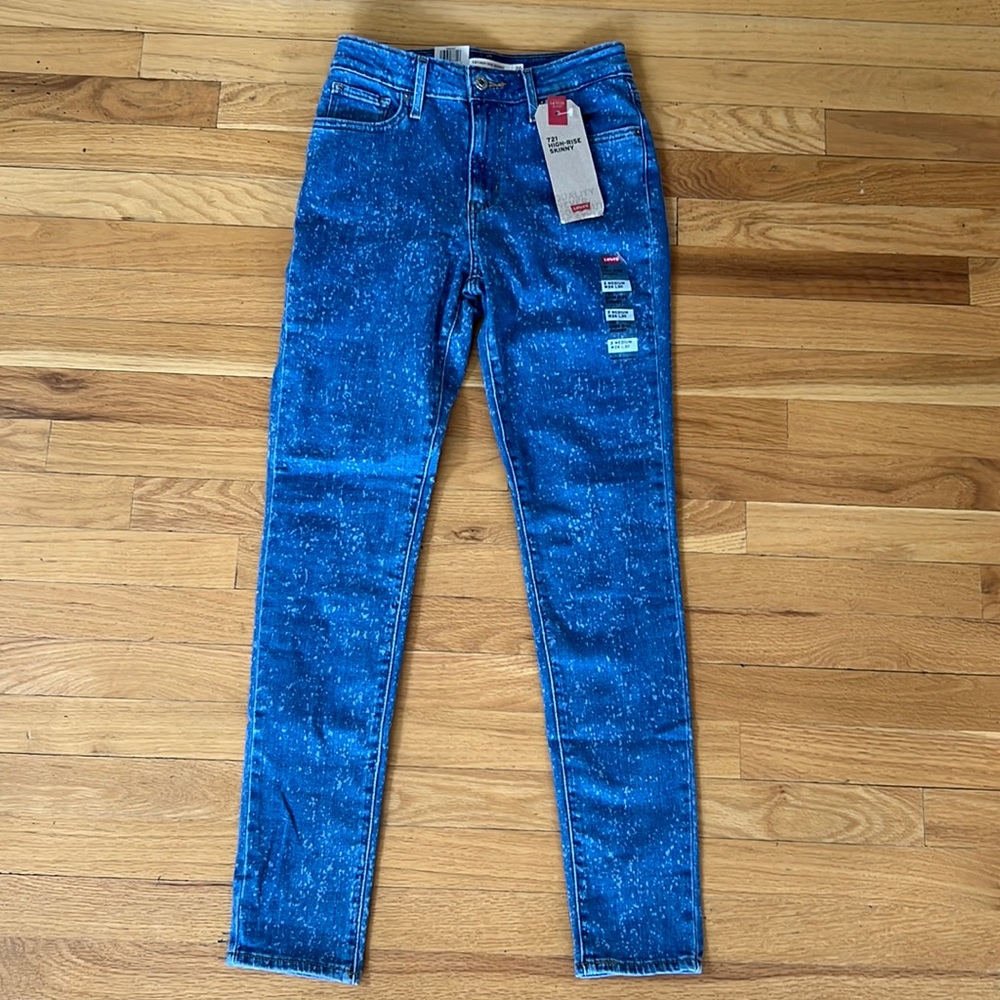 NWT Levi’s Patterned Jeans